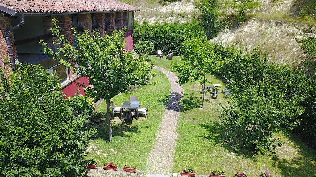 Agriturismo Tenuta Polledro Asti Exterior foto
