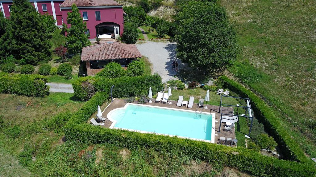 Agriturismo Tenuta Polledro Asti Exterior foto