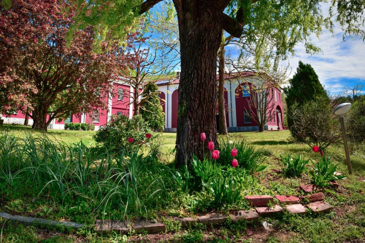 Agriturismo Tenuta Polledro Asti Exterior foto